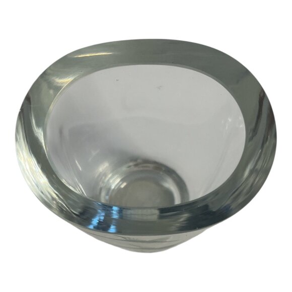 Vintage Etched Crystal Vase with Flying Geese – Heavy Clear Glass – 5 x 3.5 - Picture 3 of 4